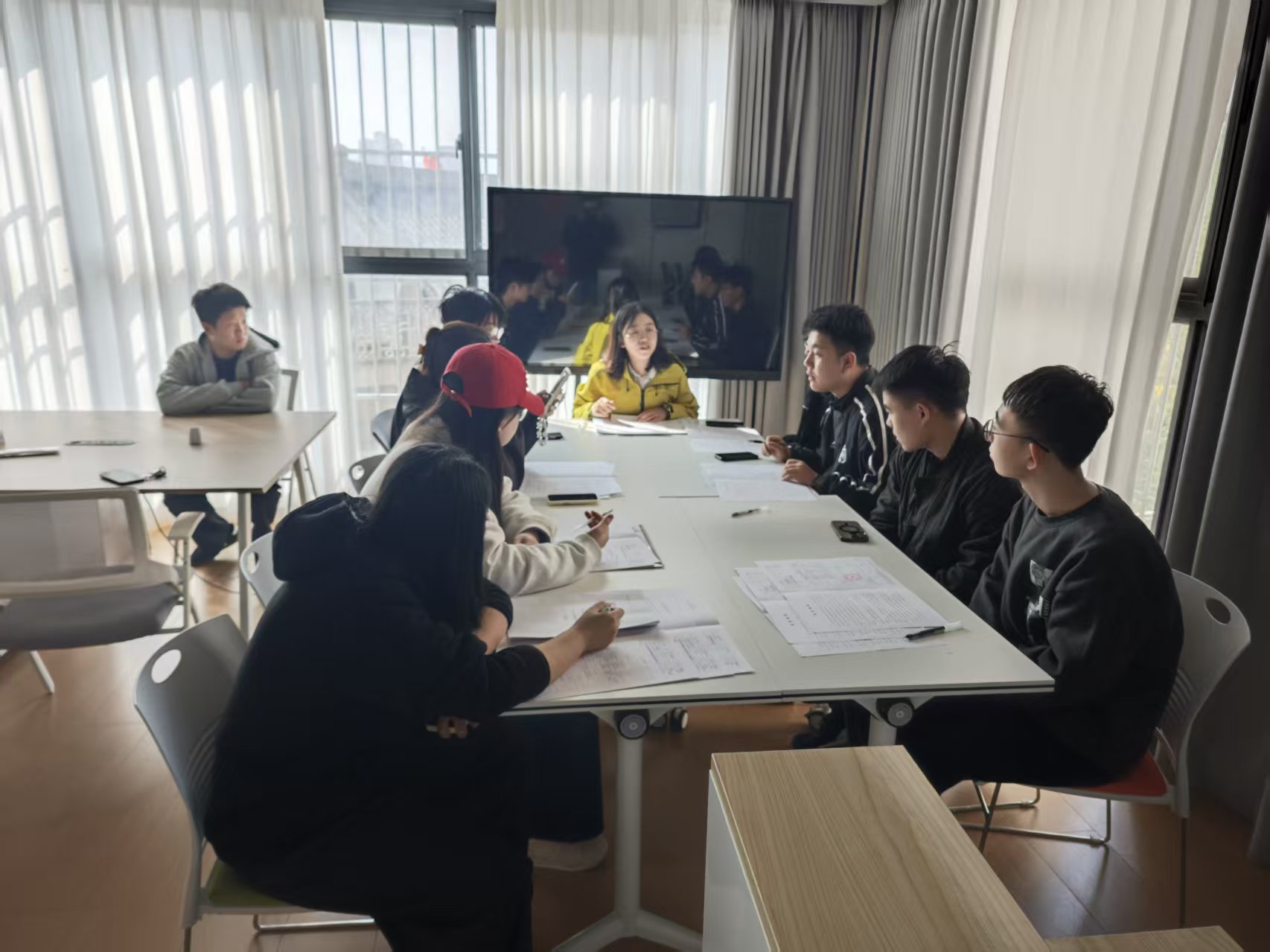 聚焦就业服务 明晰择业方向——数计学院开展2027届计算机专升本毕业生就业政策宣讲会